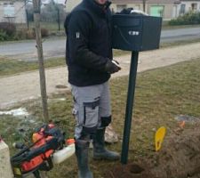 Étape par étape on touche le bout ? boîte aux lettres ??