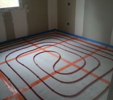 Chauffage au sol : chambre parentale