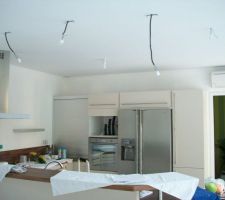 Les spots de la cuisine.