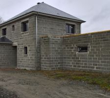 Toiture termin&eacute;e