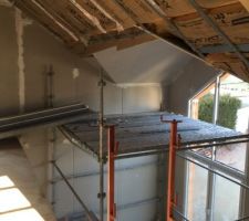 Vue mezzanine/pallier etage