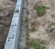 Préparation des murs de soubassement en vue du coulage de la dalle
