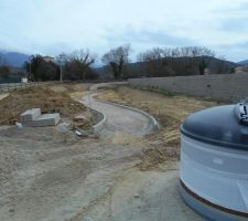 Pose du bitume, habillage lotissement