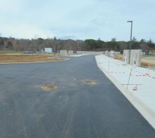 Pose du bitume, habillage lotissement