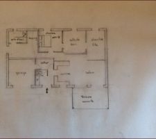 Ebauche de plan surface de 136 m2 garage compris