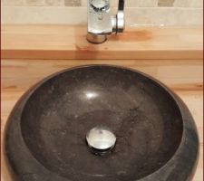 Vasques en marbre noir (diamètre 40cm)