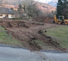 Terrassement en cours après une première journée