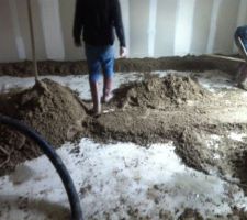 Chape en cours de réalisation. Gros travail !