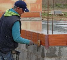 Coulage de la dalle (Entreprise Martins Lunel et Uni B&eacute;ton)