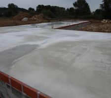 Coulage de la dalle (Entreprise Martins Lunel et Uni B&eacute;ton)