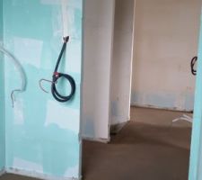 LA CHAPE VUE DE LA SALE DE BAIN