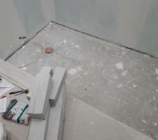 Préparation de la base pour les receveurs de douche
