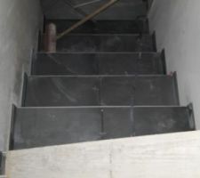 Habillage carrelage (yc plinthes)_1/2 escalier RDC