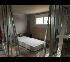 La grande chambre de notre puce