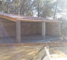 Voici la motte de terre qui est devenu cuisine