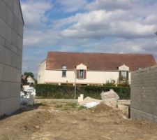 Terrain et terrassement et vide sanitaire gros oeuvre