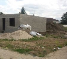 Terrain et terrassement et vide sanitaire gros oeuvre