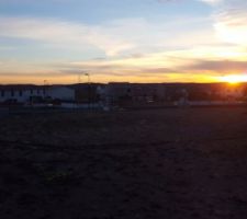 Joli coucher de soleil en perspective ?