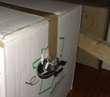 Leger emménagement des combles perdues pour stockage de cartons