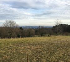 Terrain vue sur les monedieres