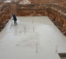 Enfin le plancher de sous sol