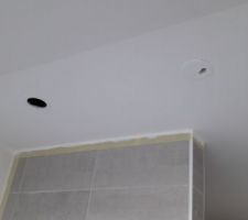 Peinture intérieure plafond finie_Douche Parents