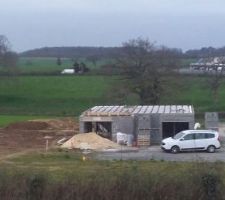 Planch&eacute; finit ! La semaine prochaine ils coulent la dalle b&eacute;ton ...