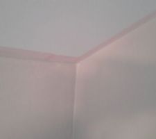 Peinture mur/plafond (bande de masquage)