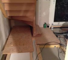 Mise en place de l'escalier - Plancher de support