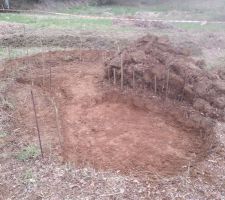 1ère séance pour creuser le point d'eau du potager