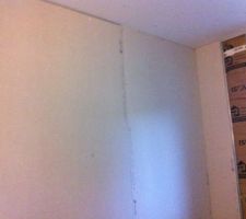 Début placo de notre chambre