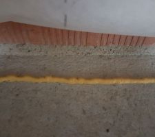 Collage membrane sur la dalle : Mastic VARIO DS