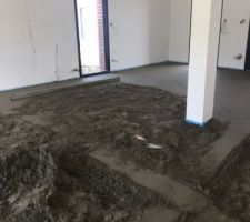 Coulage de la dalle de r&eacute;agr&eacute;age