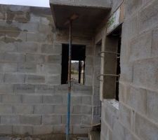 &Eacute;l&eacute;vation des murs du RDC