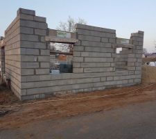 &Eacute;l&eacute;vation des murs du RDC