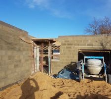 &Eacute;l&eacute;vation des murs du RDC