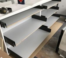 Montage des fonds et dos de tiroir pour la cuisine