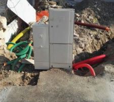 Pose des coffrets EDF GDF