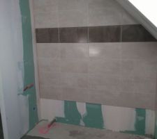 Faience sdb