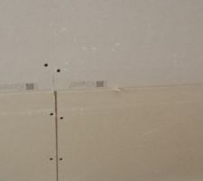 On est dans la phase isolation donc il faut surveillé le travail car j ai remarqué a la pose de la laine de verre  il ne mette pas de Appui Optima2 donc c est posé comme ca je vais voir ca avec le responsable