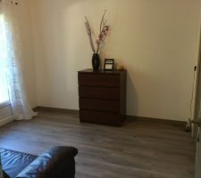 Chambre du bas enfin débarrassée.