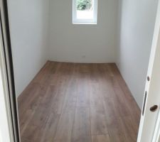 Parquet dressing termin&eacute;