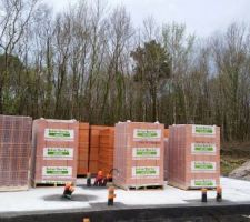 Briques livr&eacute;es 31 mars 2017