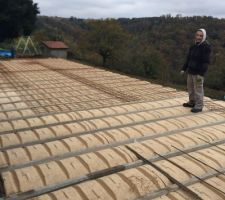 Ont attaque les poutrelles hourdis ,j ai choisi des hourdis bois pour mon dos lol