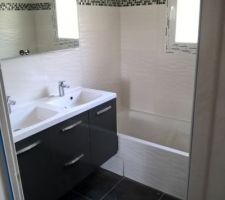 Salle de bain enfants