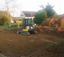 Terrassement pour la réalisation de la fondation de la maison