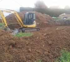 Terrassement pour la réalisation de la fondation de la maison