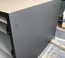 Collage de stratifi&eacute; epimat noir absolu de polyrey. coller sur place pour ne pas faire de raccord