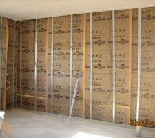 Isolation des murs avec laine de verre