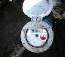 Compteur d'eau vide sanitaire terminé et dalle coulé